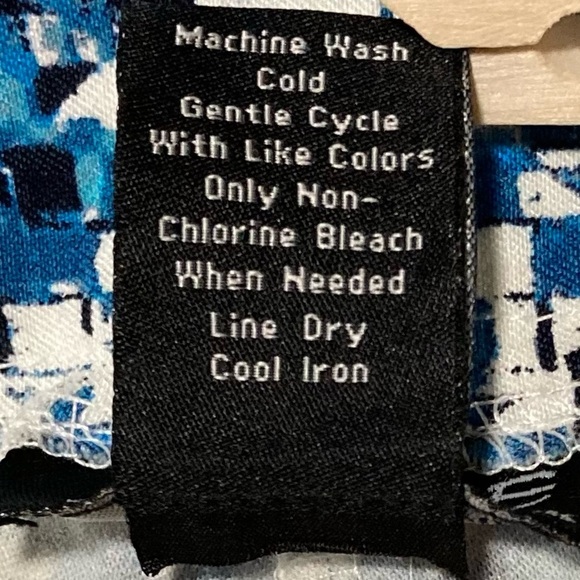 Attyre Blue and White Straight Leg Pants with Geometric Patterns - Picture 6 of 13